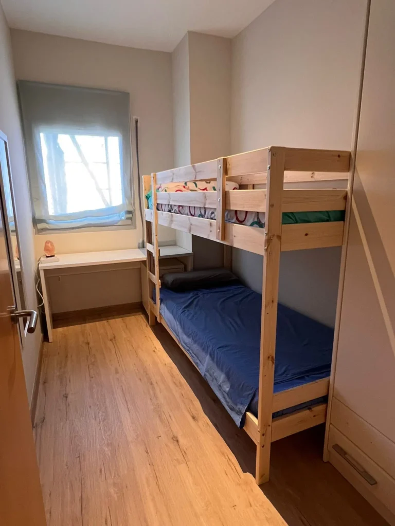 Accommodation for TTR Students in Barcelona 5 Room 2 Barcelona Hostel